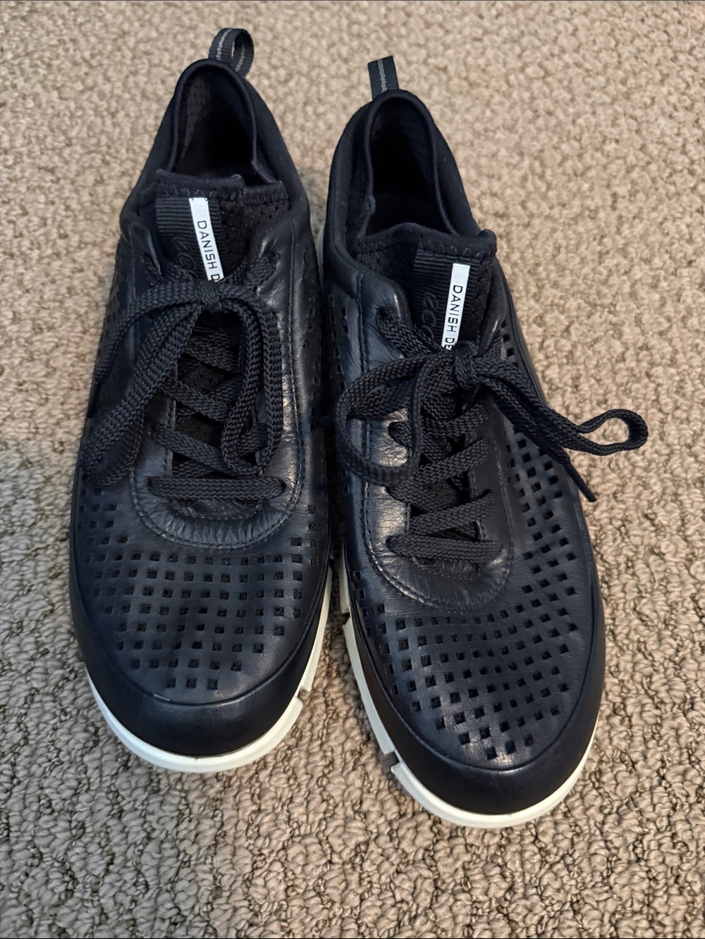 Ecco Navy Perforated Leather Lace-Up Sneakers